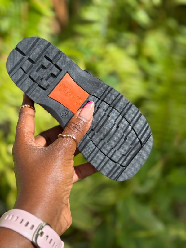 Crabkids Boys Wetlook School Shoes - P650311