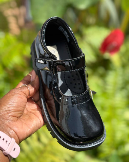 Crabkids Girls Wetlook School Shoes - P645228