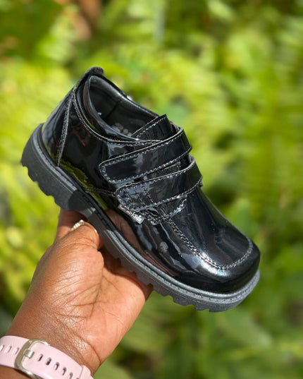 Crabkids Boys Wetlook School Shoes - P650311