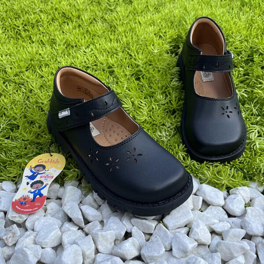 Crabkids Girls Matte School Shoes - 645403