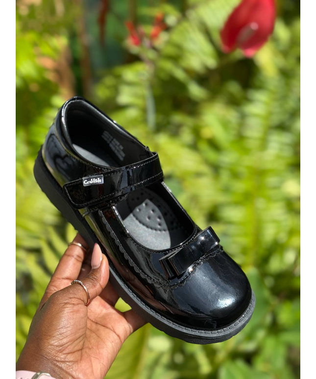 Crabkids Girls Wetlook School Shoes - P617205