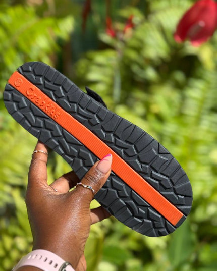 Crabkids Girls Wetlook School Shoes - P617205