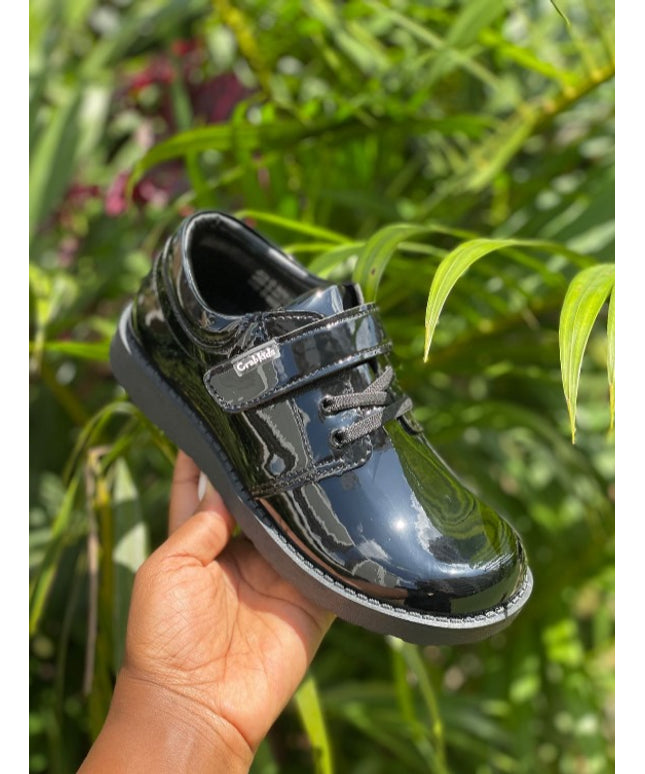Crabkids Boys Wetlook School Shoes - P617106