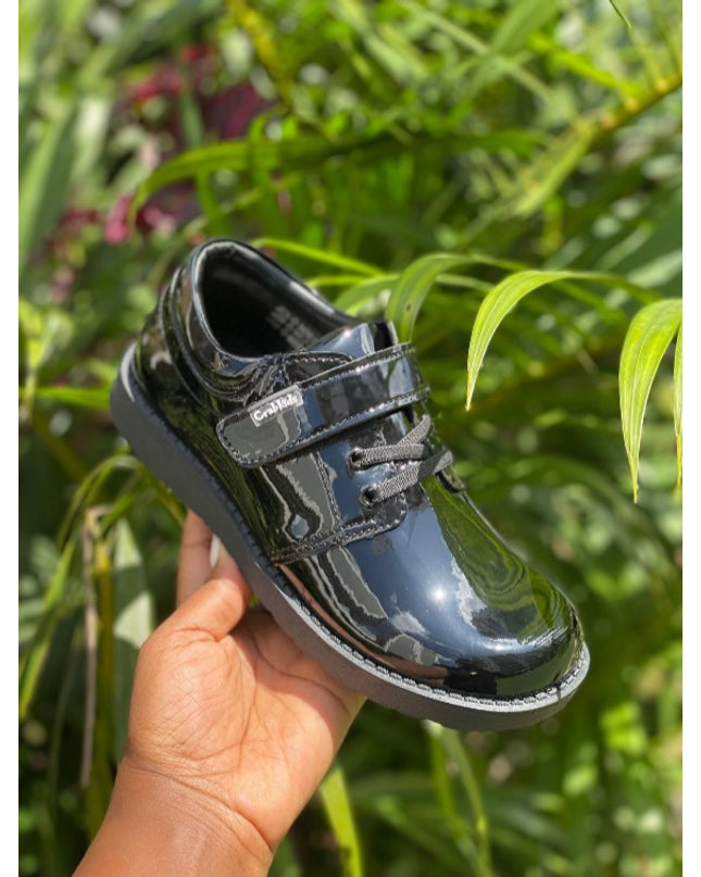 Crabkids Boys Wetlook School Shoes - P617106