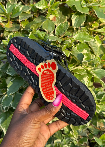 Stellar Steps Girls Wetlook School Shoes – S942-201