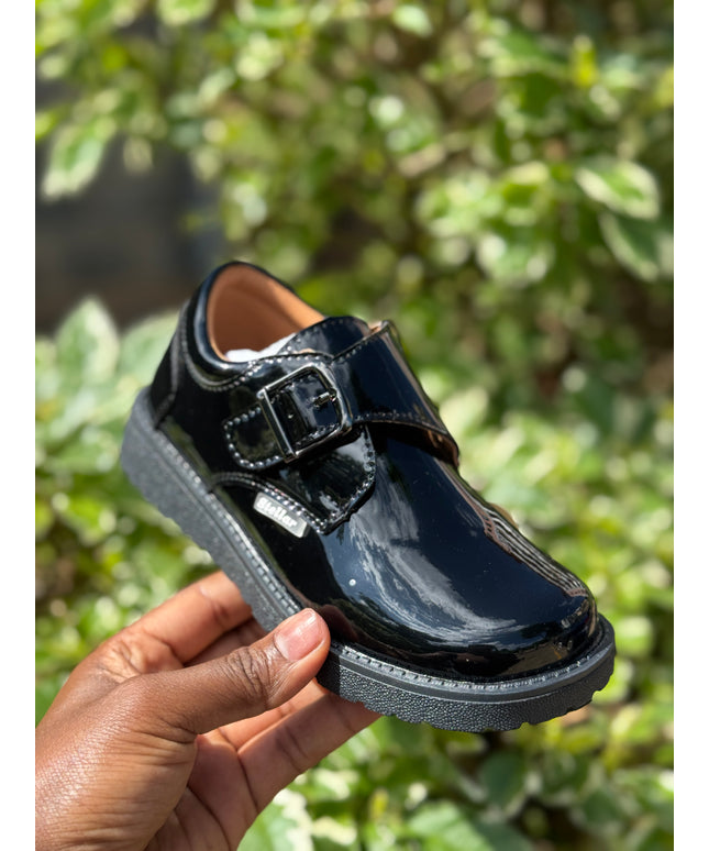 S942505- Stellar Steps Patent Wipe-Clean School Shoes – Stylish, Light, No Polish Needed