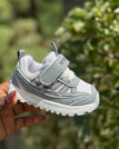 Grey / 19