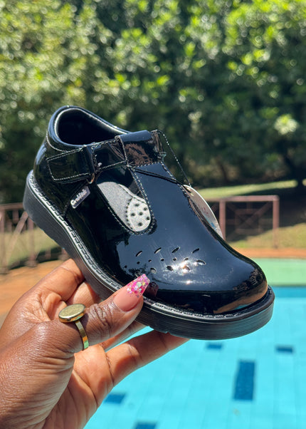 Crabkids Girls Patent Leather T-Bar School Shoes – Buckle Strap - P618439