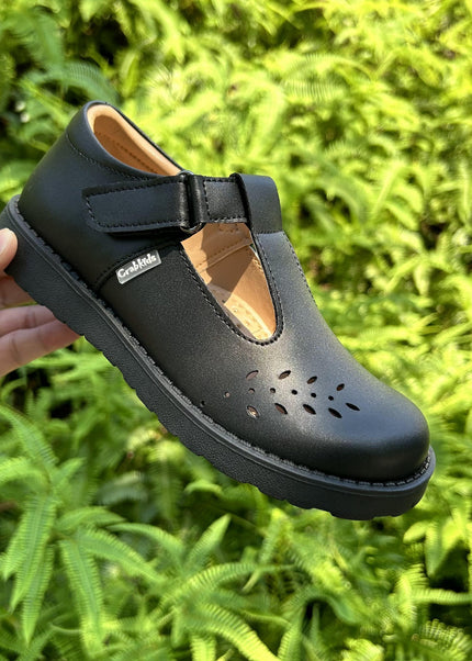 Crabkids Girls Matte School Shoes - 617439