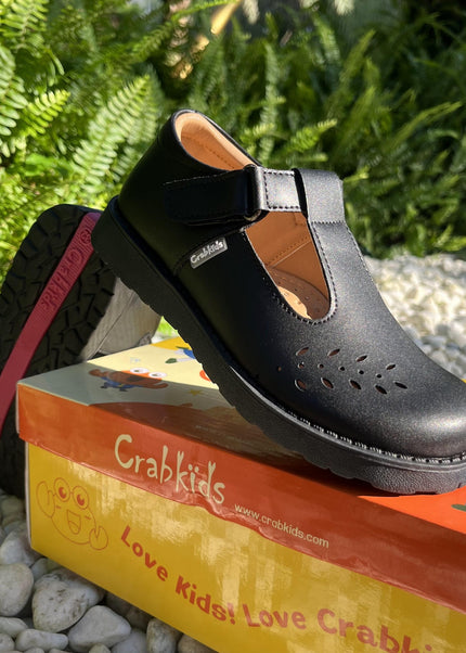 Crabkids Girls Matte School Shoes - 617439