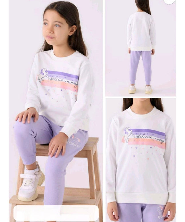 Very warm and stylish Two Piece Set, with a Fleece lining