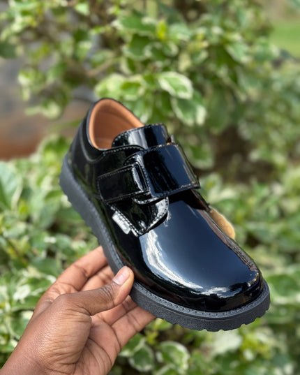S942501 - Stellar Steps Patent Wipe-Clean School Shoes – Stylish, Light, No Polish Needed