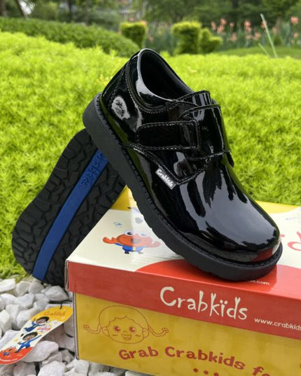 Crabkids Boys Wetlook School Shoes - P617301