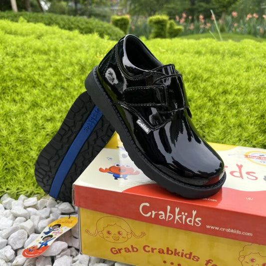 Crabkids Boys Wetlook School Shoes - P617301